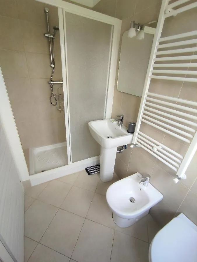 La Mimosa Chic Bed and Breakfast Pietrasanta Bed & Breakfast