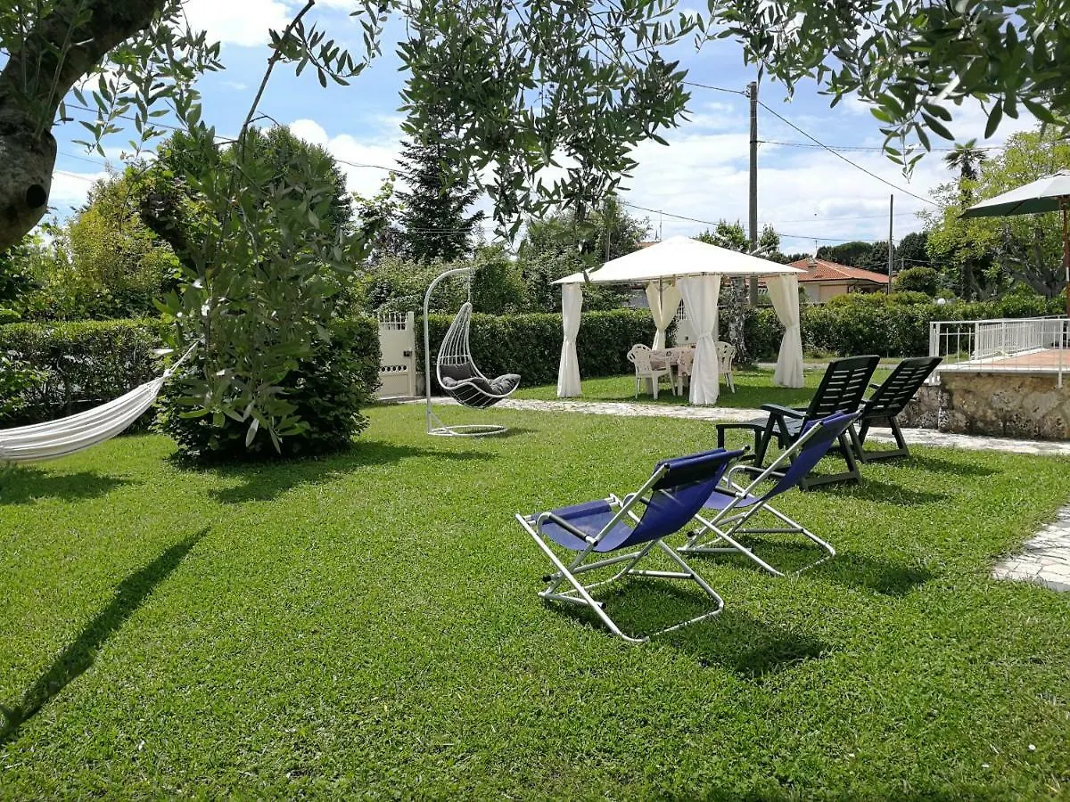 La Mimosa Chic Bed and Breakfast Pietrasanta
